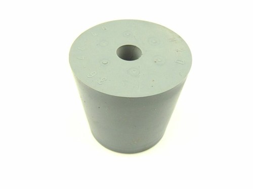 Gummi stopfen mit 9mm - 44/36,